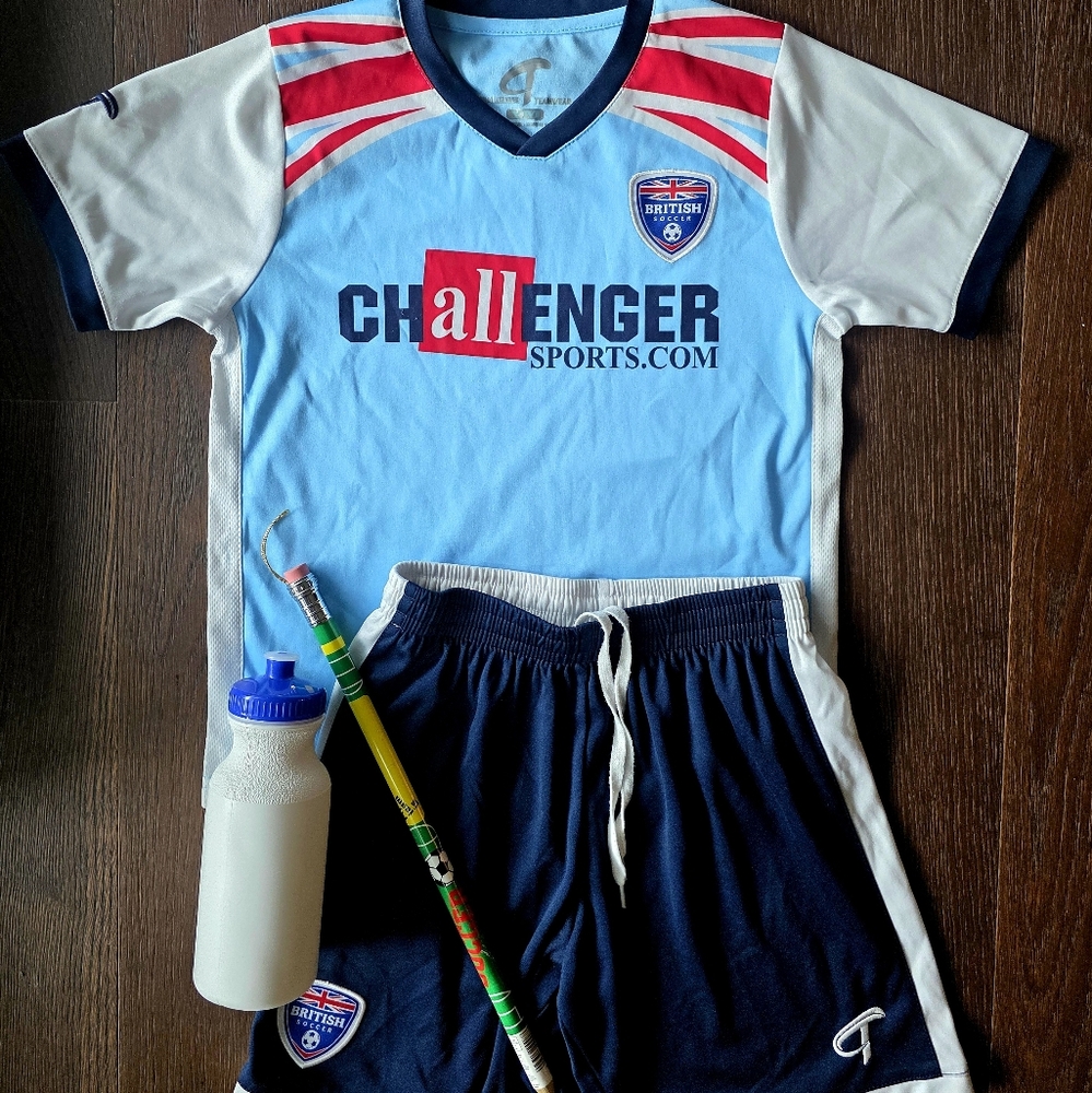 Challenger soccer jersey and shorts- youth medium